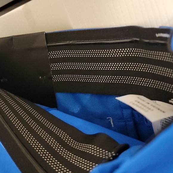 Adidas Golf Shorts Blue - Picture 4 of 5